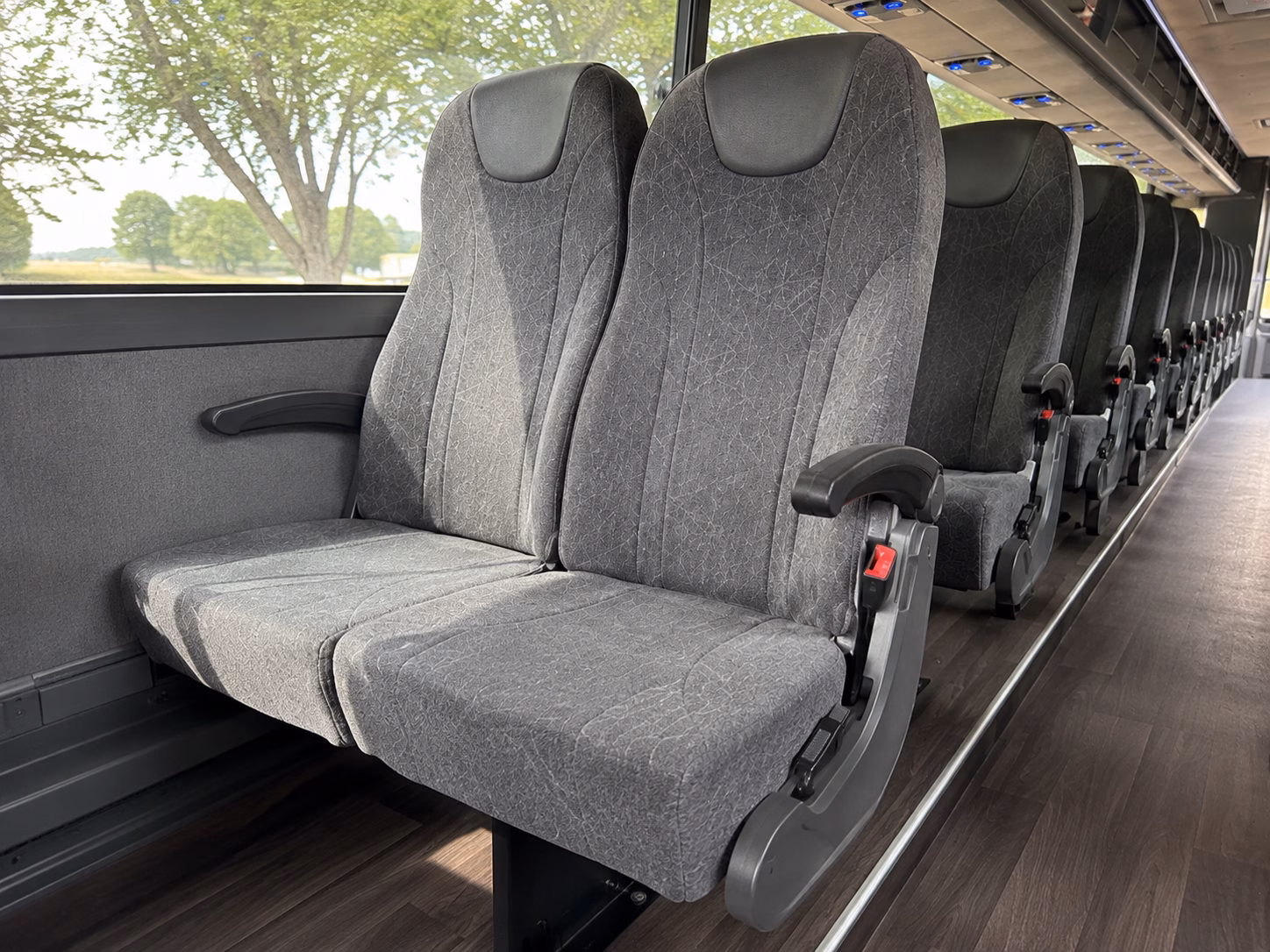 bellevue long distance charter bus prices
