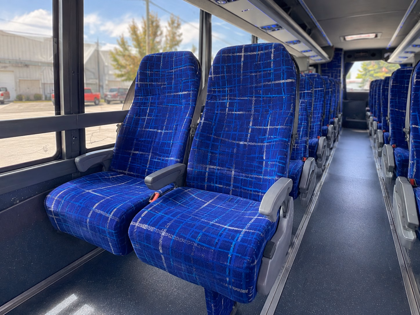 bellevue parking shuttle and park and ride bus rentals