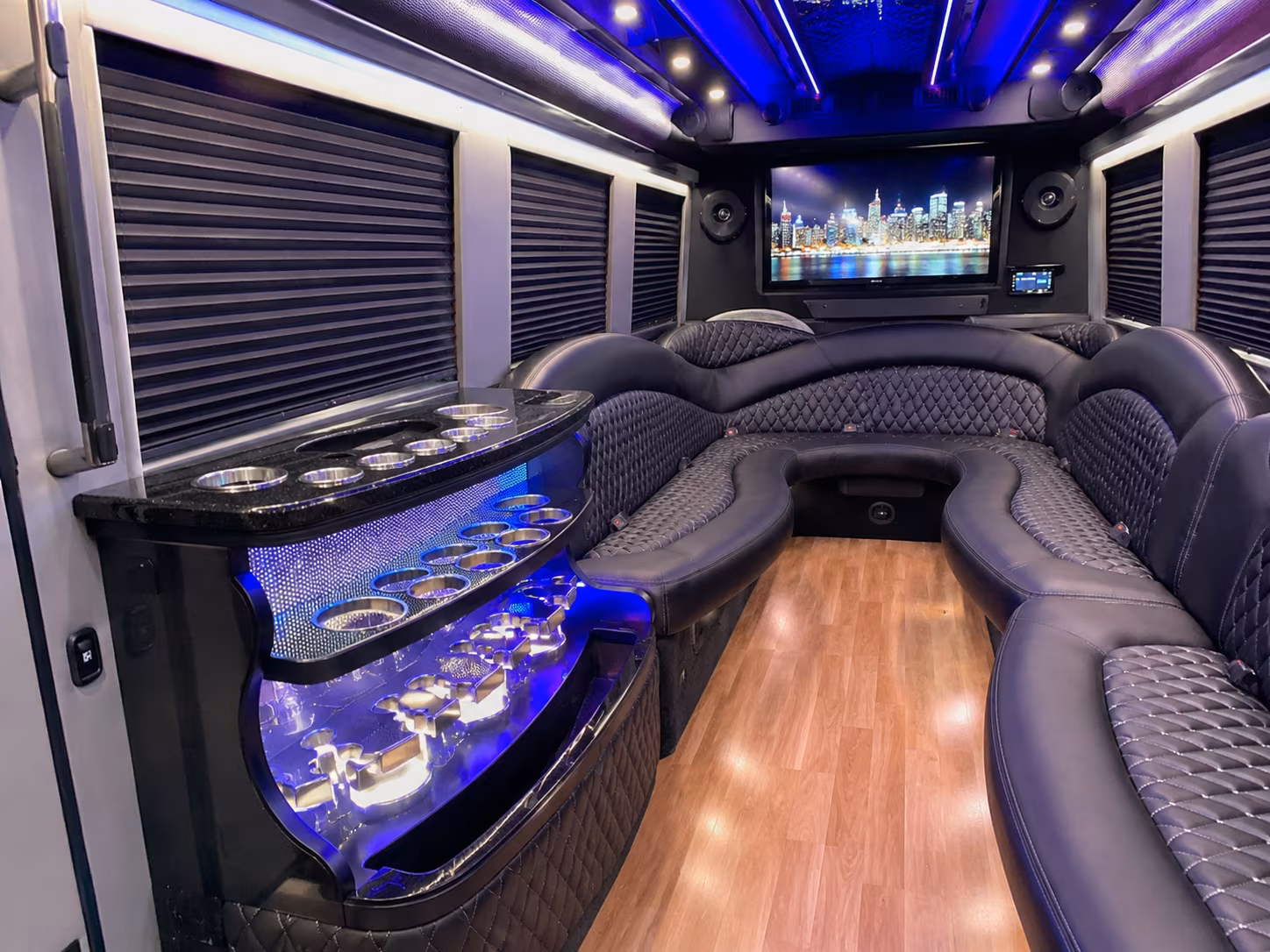 hit every photo stop in your bellevue party bus before the dance