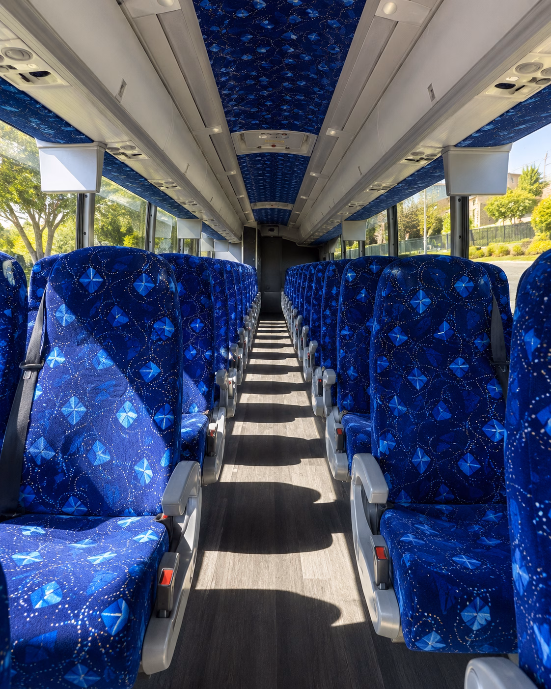 winery tour bus rentals from bellevue to woodinville